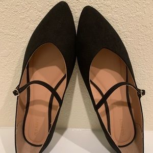 Old Navy Black Flats